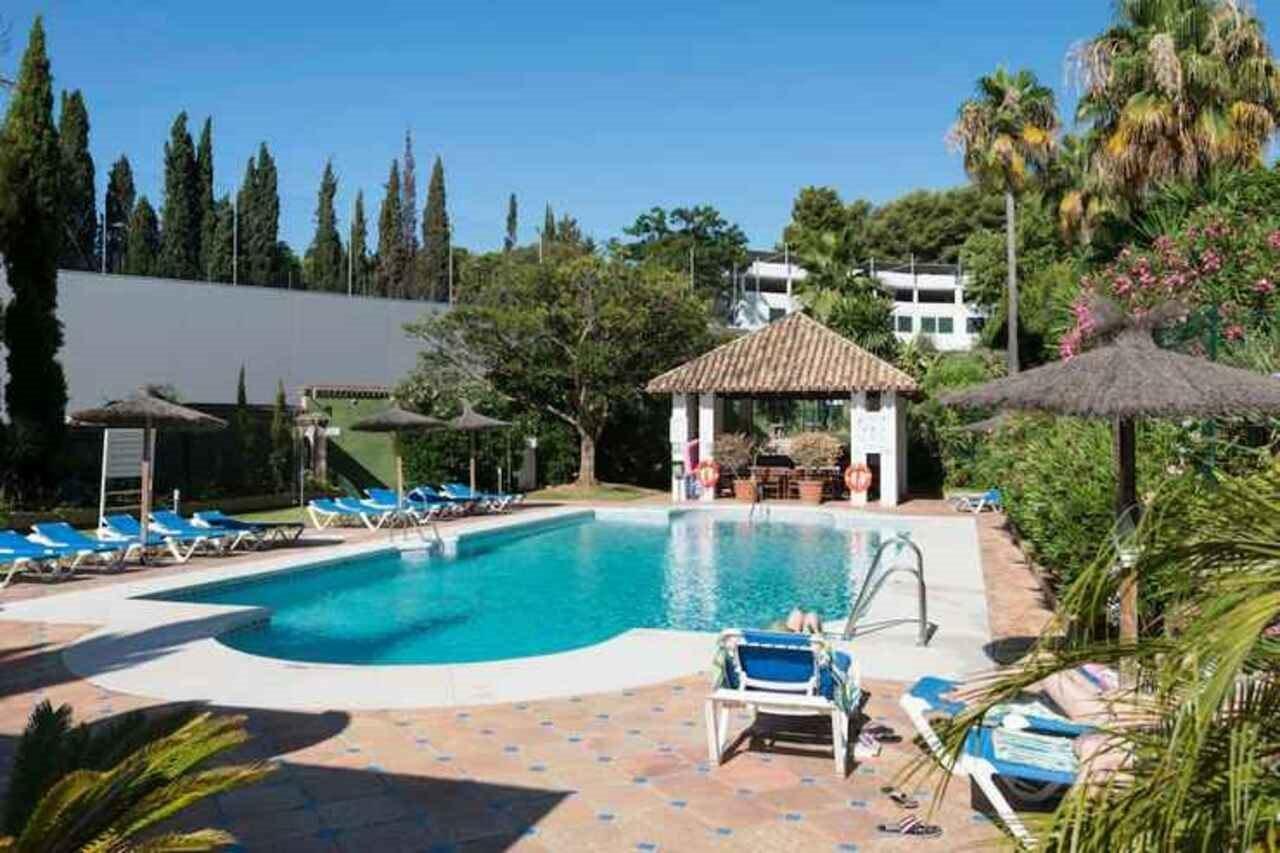 Nueva Andalucia Golf Getaway * Marbella